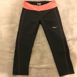 Saucony Capri Leggings